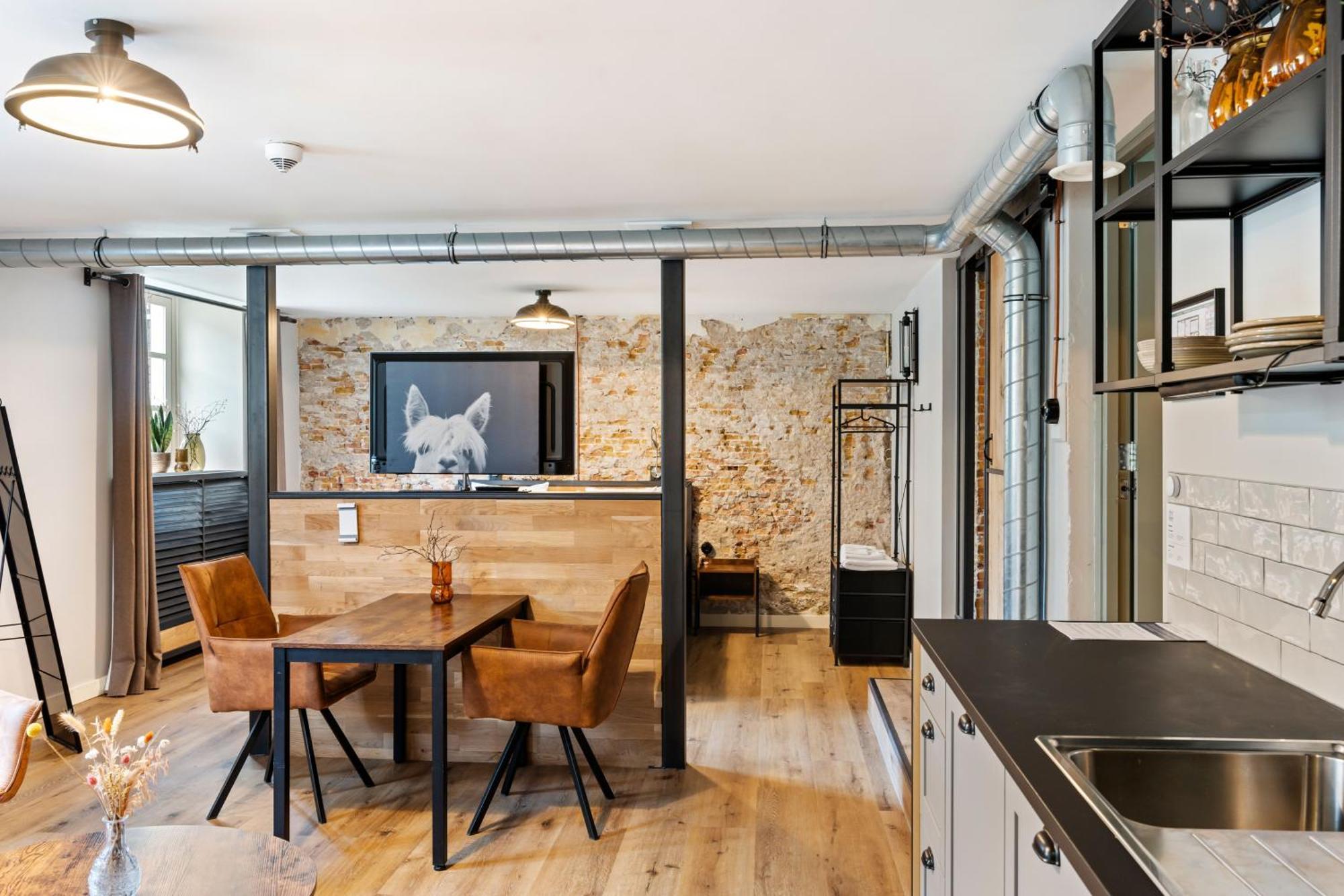 Boetiekhotel Ons Oude Raadhuis Hooge Zwaluwe Экстерьер фото
