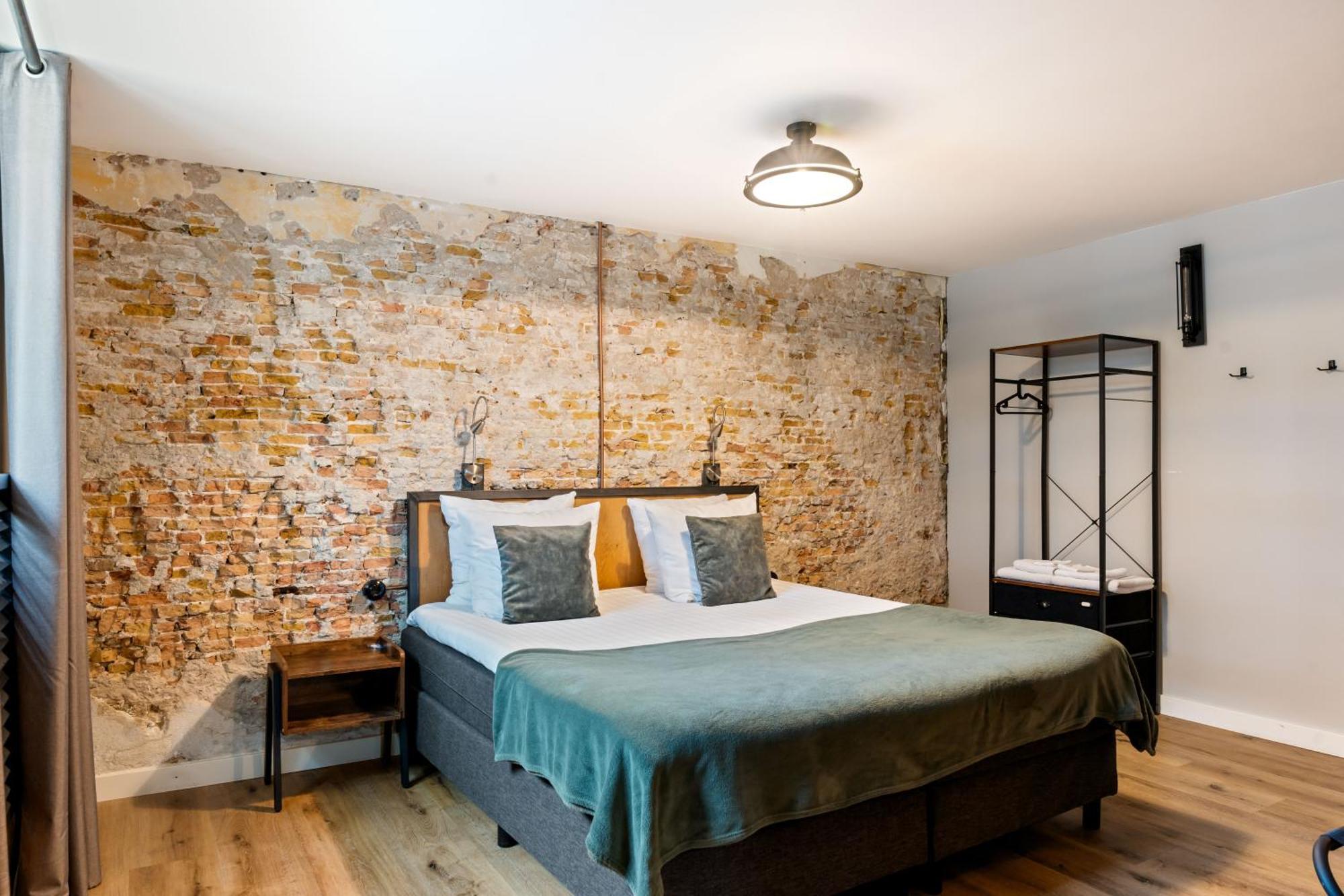 Boetiekhotel Ons Oude Raadhuis Hooge Zwaluwe Экстерьер фото