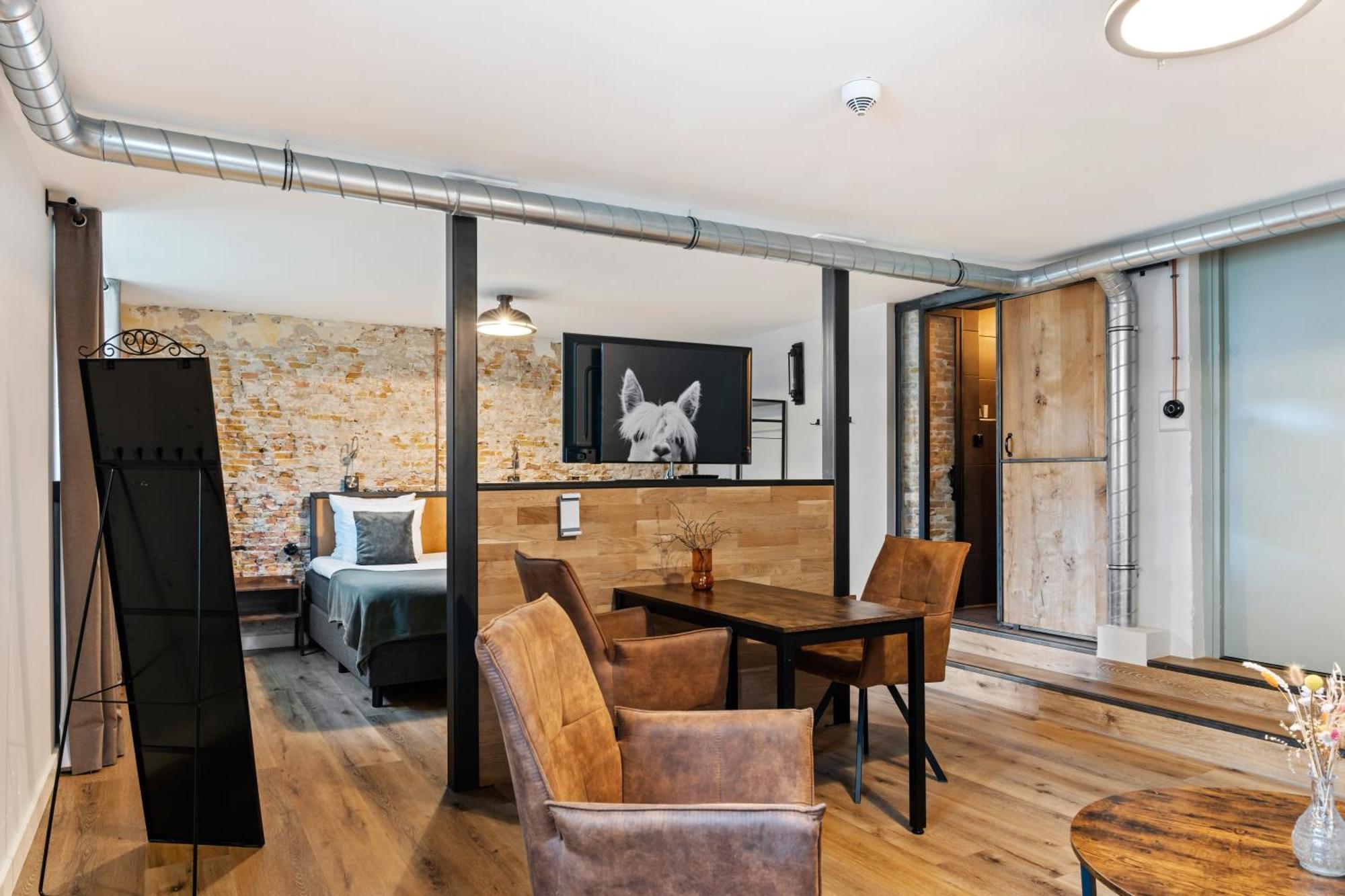 Boetiekhotel Ons Oude Raadhuis Hooge Zwaluwe Экстерьер фото