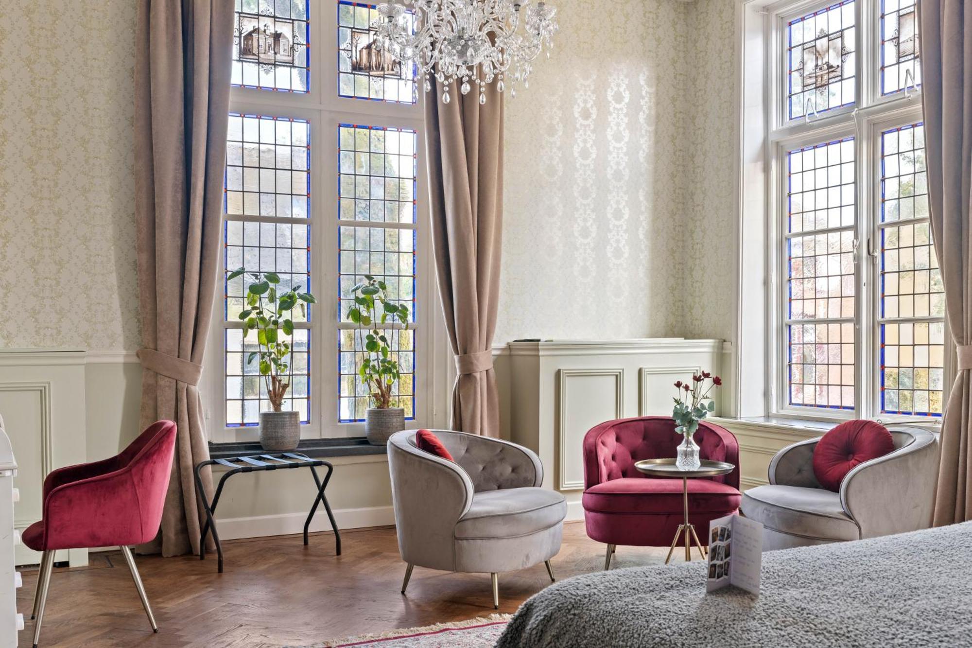 Boetiekhotel Ons Oude Raadhuis Hooge Zwaluwe Экстерьер фото