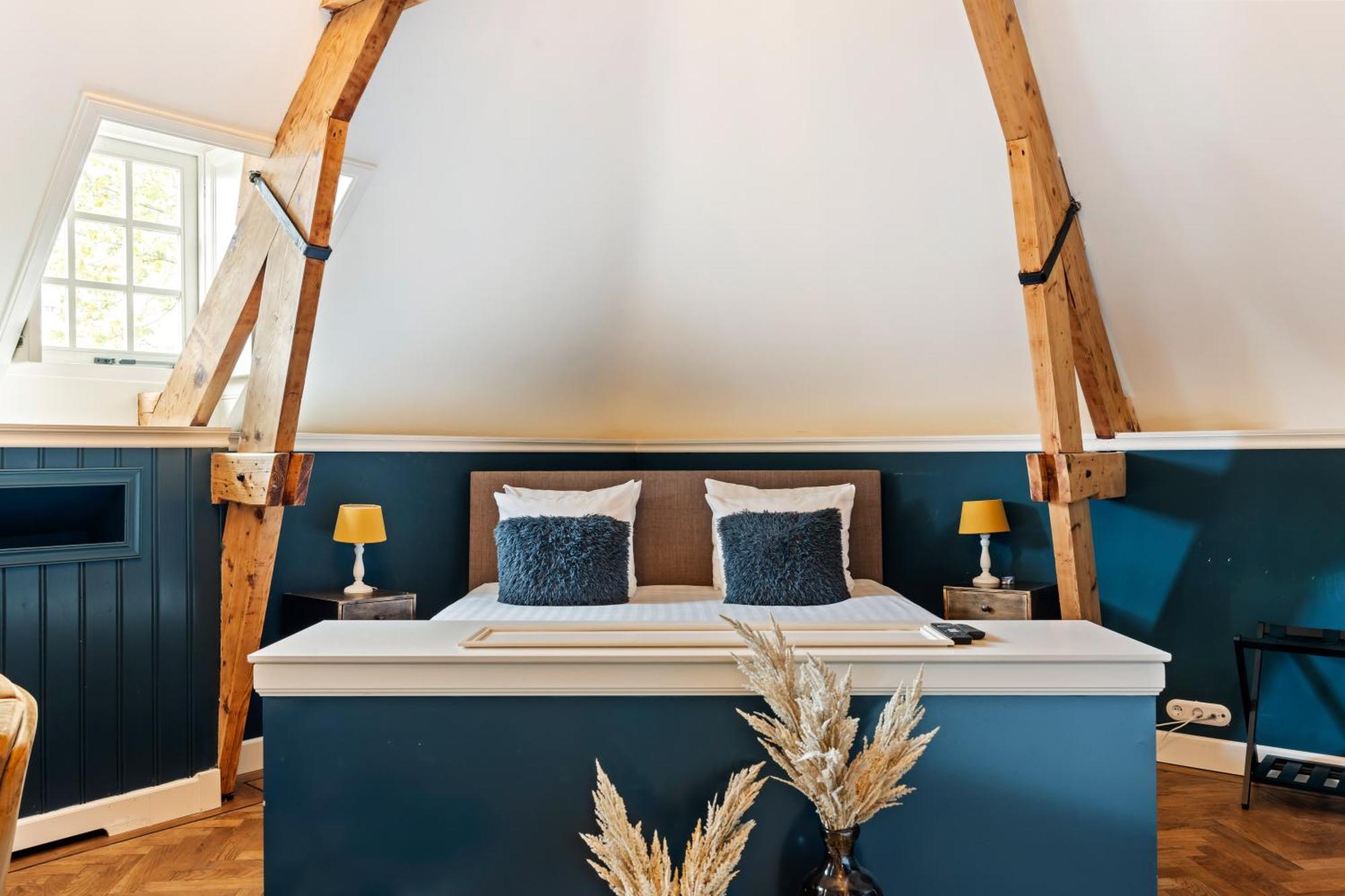 Boetiekhotel Ons Oude Raadhuis Hooge Zwaluwe Экстерьер фото