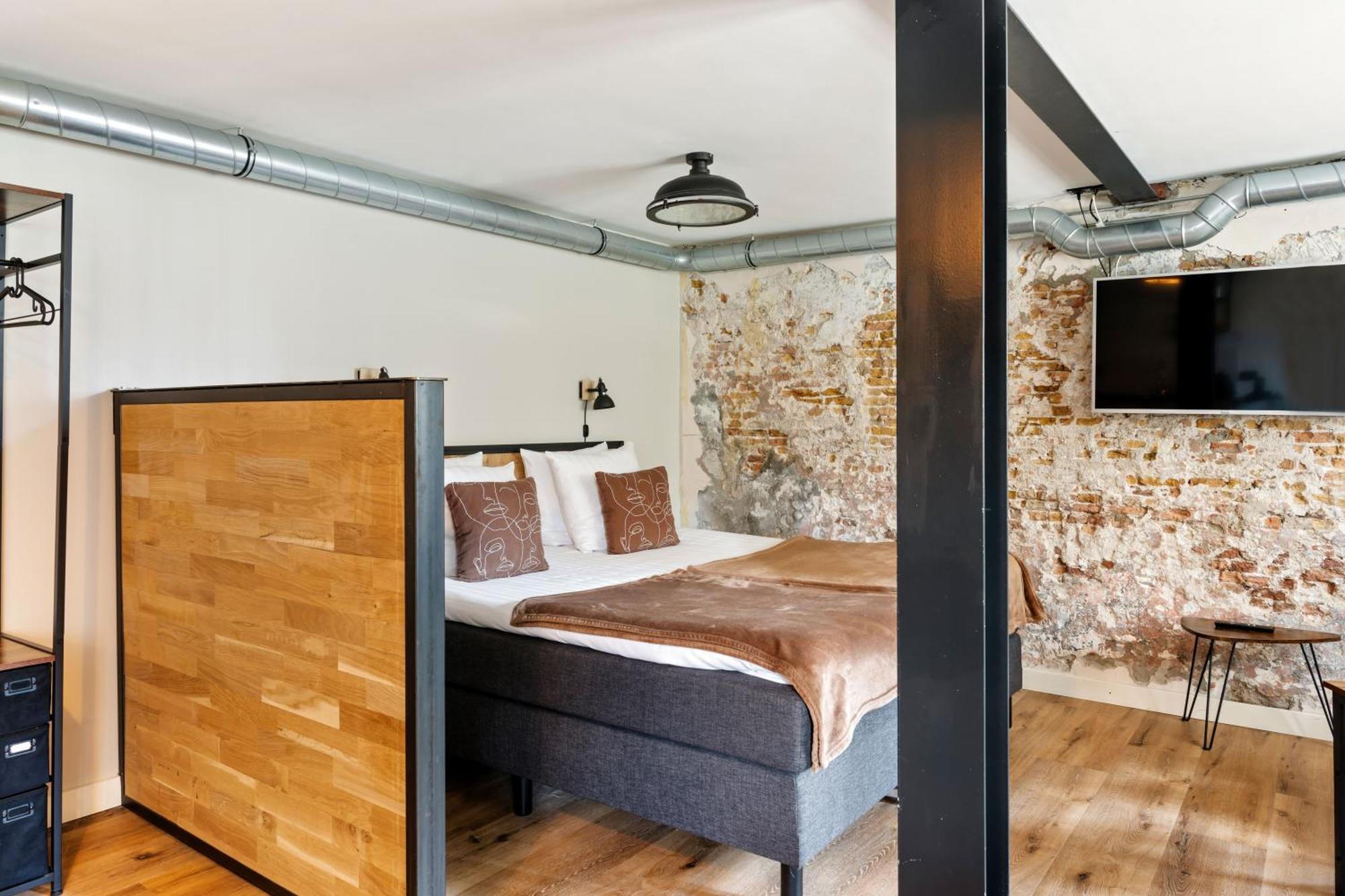 Boetiekhotel Ons Oude Raadhuis Hooge Zwaluwe Экстерьер фото