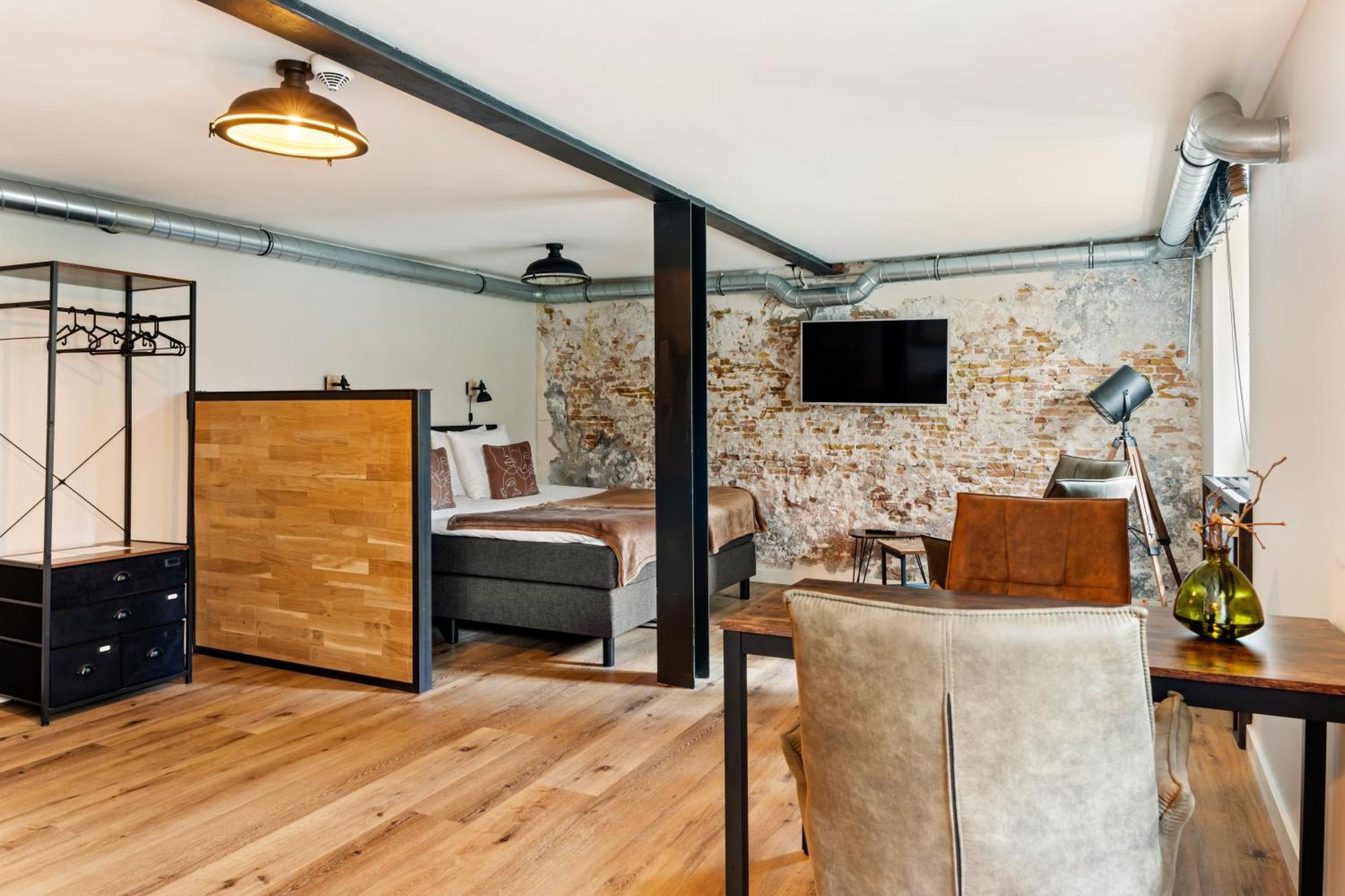 Boetiekhotel Ons Oude Raadhuis Hooge Zwaluwe Экстерьер фото